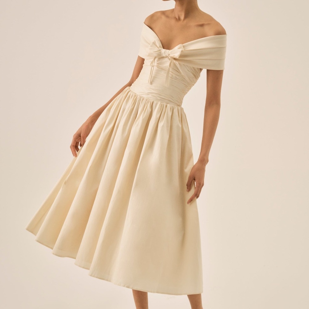 For Love & Lemons Emalie Off-Shoulder Midi Dress S / Champagne